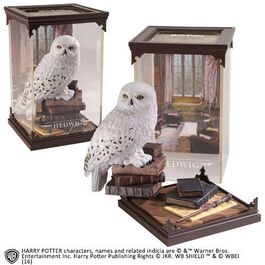 FIGURA MAGICAL CREATURES HARRY POTTER HEDWIG 19 CM