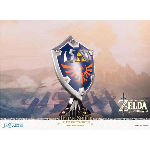 FIGURA PVC THE LEGEND OF ZELDA BREATH OF THE WILD HYLIAN SHIELD STANDARD EDITION 29 CM