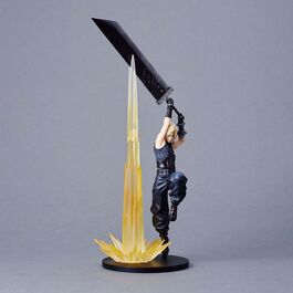 FIGURA PVC FINAL FANTASY VII REBIRTH CLOUD STRIFE 30 CM