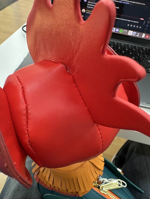 DEFECTUOSO BOLSO CRUZADO LOUNGEFLY DISNEY MOANA HEIHEI